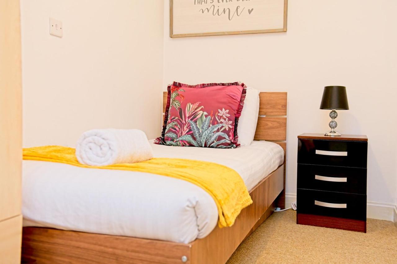City Centre Apartment Бирмингам Екстериор снимка